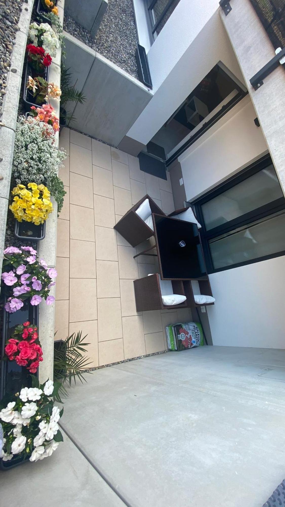 Stillvoll Neubau-Appart Nahe Legoland Und Fachklinik Ichenhausen Εξωτερικό φωτογραφία